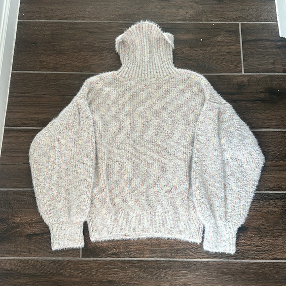 LULU’s Get Creative Cream Oversized cowl turtleneck multi speckled soft sweater - Picture 5 of 5